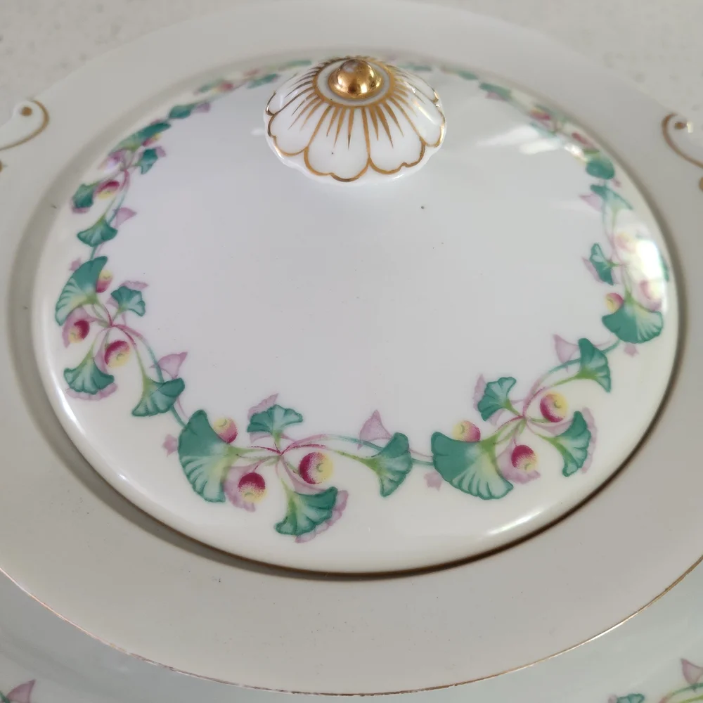 Berkshire Imperial Allegro Fine China Serving Bowl And Lid With Matching Platter